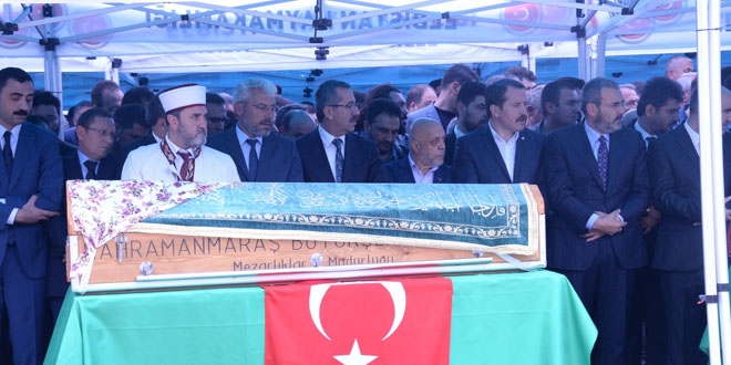 1 Mayıs kutlamasına gidip hayatını kaybedenler toprağa verildi