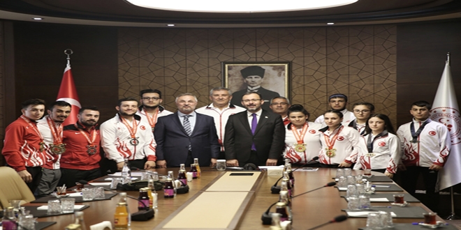 'Naim Süleymanoğlu gibi efsaneleri çoğaltmak durumundayız'