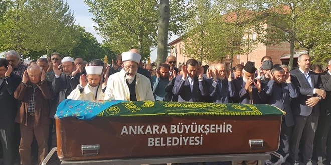 Diyanet İşleri eski Başkanı Doğan'ın acı günü