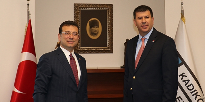 Ekrem İmamoğlu Kadıköy Belediyesi'ni ziyaret etti