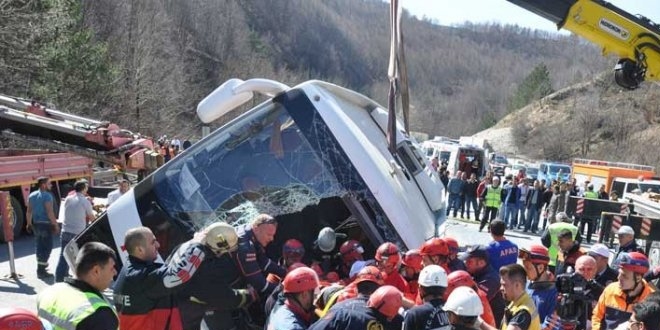 7 kişinin öldüğü kazada otobüs şoförü tutuklandı