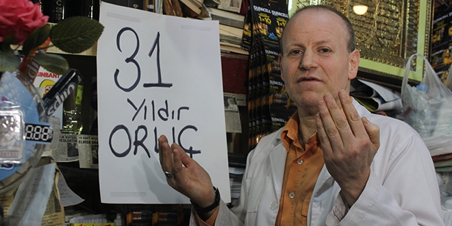 31 yıldır kesintisiz oruç tutuyor