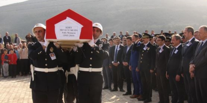 Şehit polis gözyaşları arasında toprağa verildi