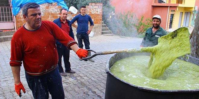 Dedesinin tarifiyle başladı, siparişlere yetişemiyor