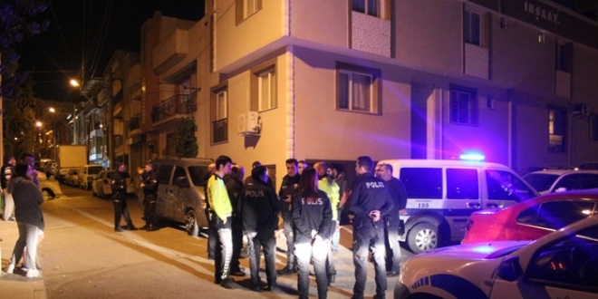 'Dur' ihtarına uymayan sürücü kaza yaptı