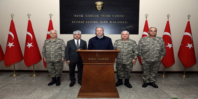 Akar ve komutanlar sınır hattında denetimde
