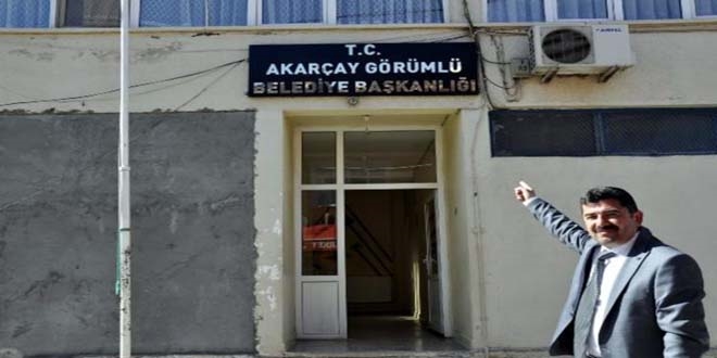 Kovulduğu belediyeye başkan oldu