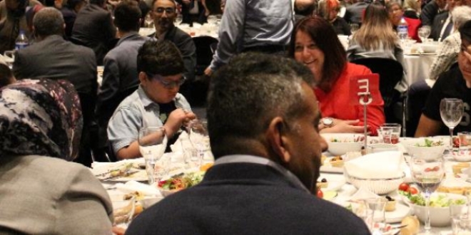 Şehit aileleri ve gaziler iftarda bir araya geldi