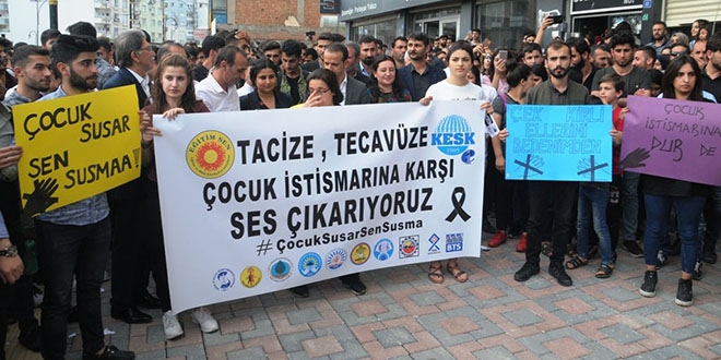 Okulda cinsel istismar iddiası protesto edildi