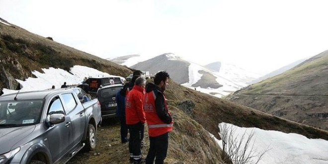 AA muhabirini arama çalışmalarına ara verildi