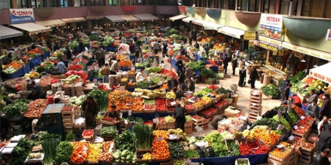 Fiyatlar düştü ancak marketler direniyor