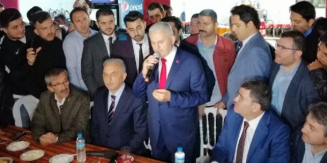 Binali Yıldırım: Oylar sandıkta hiç edildi