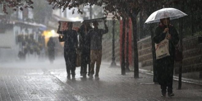 Meteorolojiden manisa iin kuvvetli ya uyars yapld