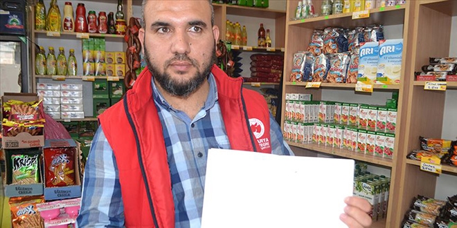 Bakkalın veresiye defterini satın aldı