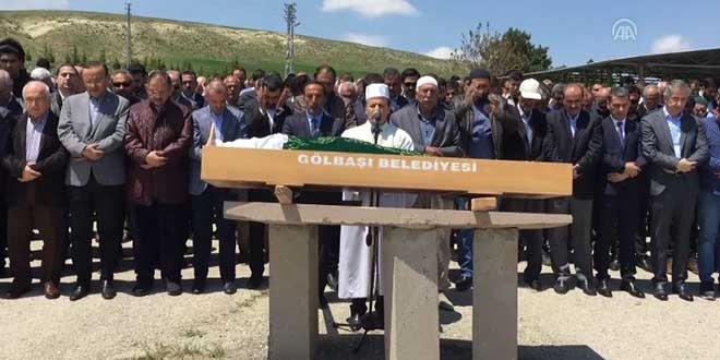 AK Parti Ankara İl Başkanı Özcan'ın acı günü