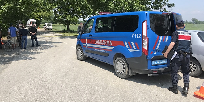 Sakarya'da silahlı kavga: 4 ölü, 2'si polis, 4 yaralı
