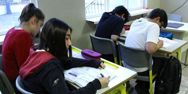 5 ders zorunlu olmaktan çıkarılıyor