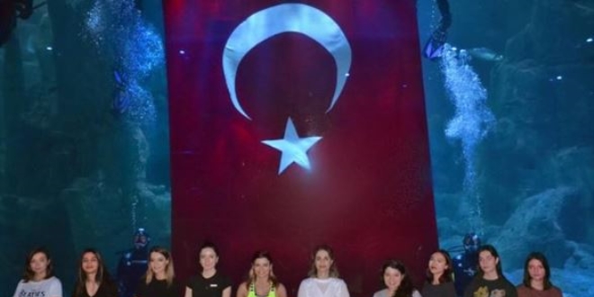 19 Mayıs'ı yoga etkinliği ile kutladılar