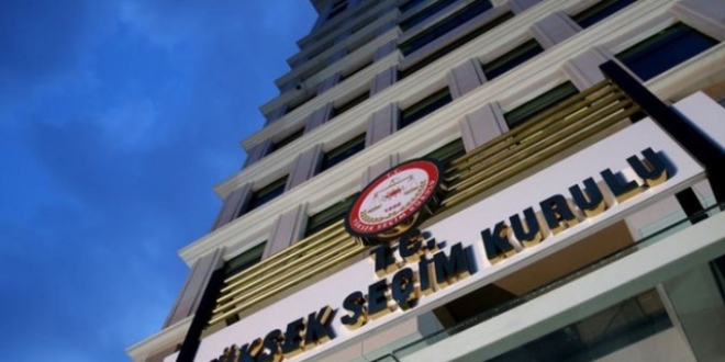 YSK'da muhalif iki üye süre istedi
