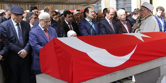 Prof. Dr. Asri Çubukçu son yolculuğuna uğurlandı