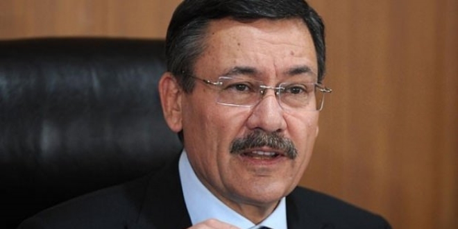 Gökçek'ten Yavaş'a:Benden daha pahalıya ihale ettin
