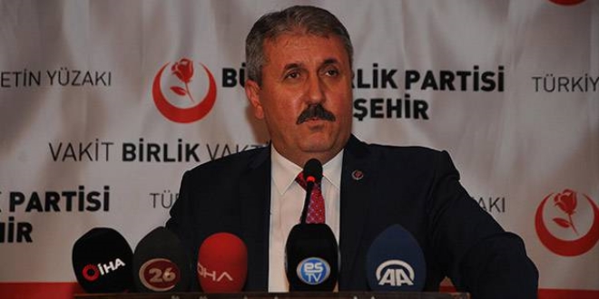 'Siyaseti 3-5 belediye fazla kazanmak için yapmıyoruz'
