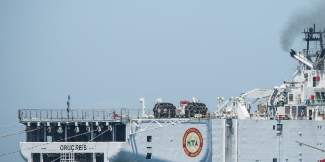 MTA Oruç Reis Marmara'yı karış karış inceliyor