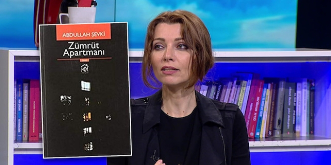Elif Şafak'ın kitabında da pedofili betimlemeler var