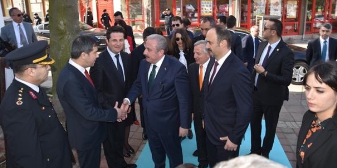 TBMM Başkanı Şentop, Ramazan Bayramı dolayısıyla Diyarbakır'a geldi