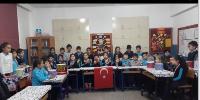 Diyarbakırlı miniklere ABD'den getirilen ritim aletleriyle eğitim