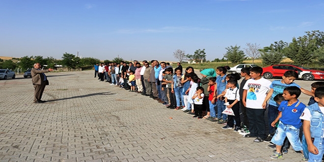 300 torunun bayramlaşma sırası
