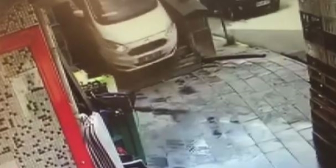 Yol bitince aracıyla 53 basamaklı merdiveni indi