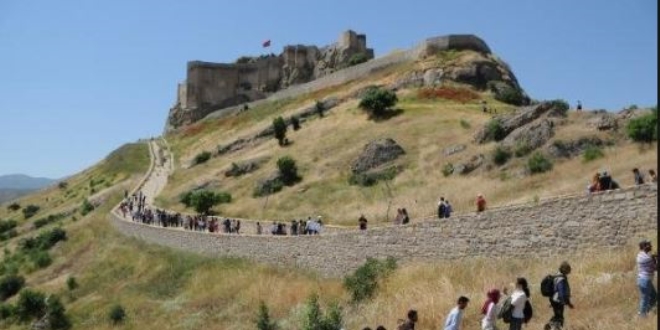 Tunceli tatilcilerin yeni rotas oldu