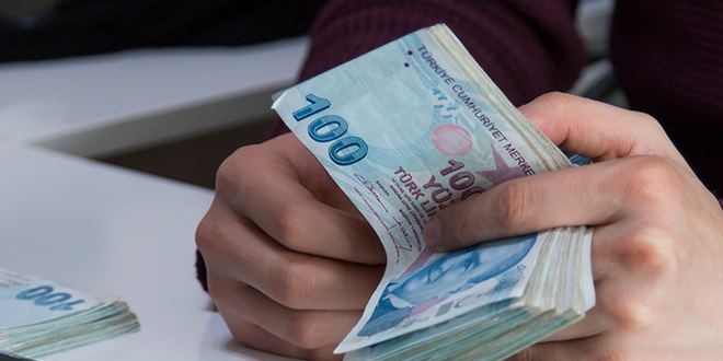 5 milyon memur toplu sözleşmeyi bekliyor