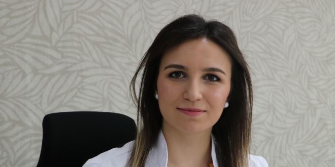 Tatlı yiyen asansöre binmesin