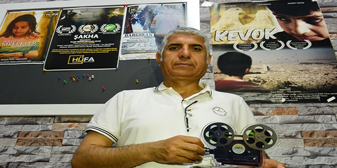 Filmleriyle ödüle doymayan Coğrafya Profesörü