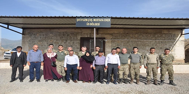 Şehit oğullarının adını taşıyan üst bölgesini ziyaret ettiler