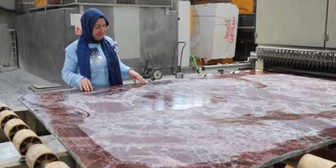 İşçiydi şimdi 40 ülkeye mermer ihracatı yapıyor