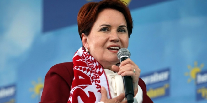 Meral Akşener: Bu siyasetçiler ayrı bir millettir