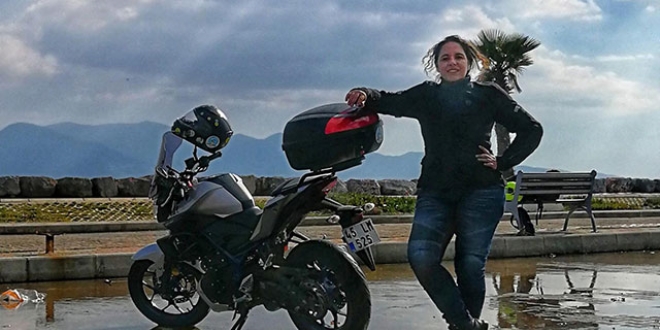 Motosikletiyle Mardin'e karne hediyesi götürecek