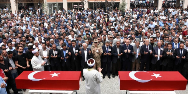 Teröristlerin katlettiği işçilerden geriye 11 yetim kaldı