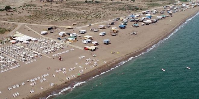 Antalya'da 'çardaklı' tatil