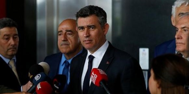 Feyzioğlu hakim ve savcı adaylarıyla buluştu