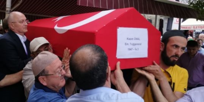 Emekli Tuğgeneral Kazım Ünal toprağa verildi