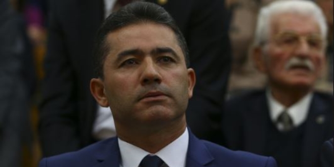 Eski yarbay Alkan'a FETÖ'den beraat