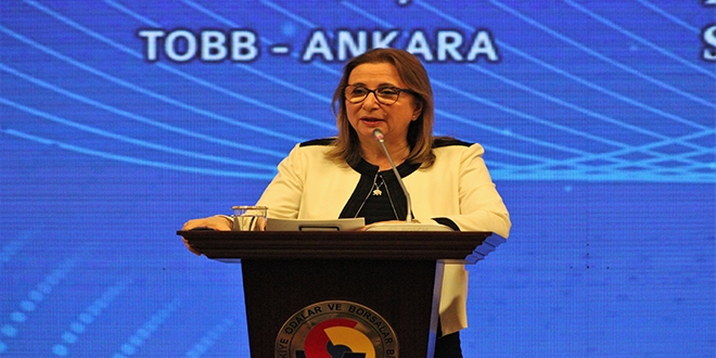 Bakan Pekcan: Brexit süreci iş dünyamızı tedirgin ediyor