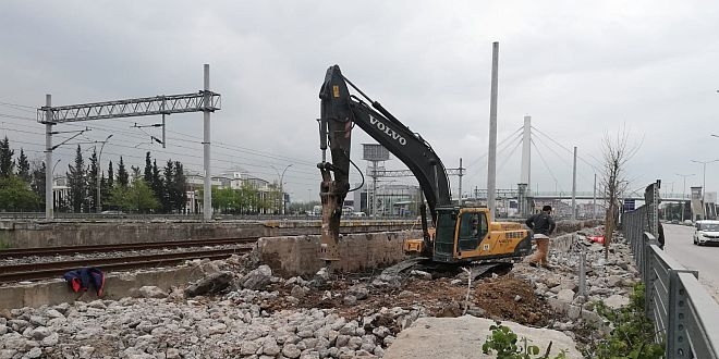 Bilecik-Arifiye demiryolu hattı da kapatıldı