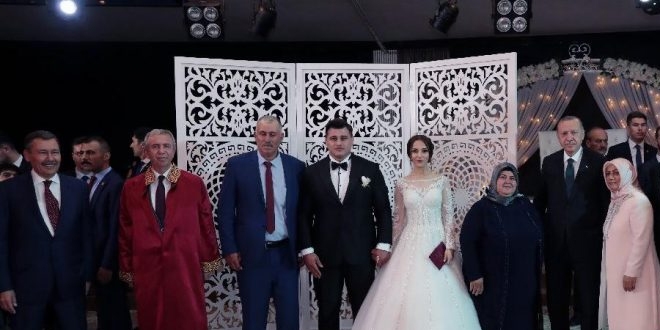 Erdoğan ve Gökçek şahit oldu, Mansur Yavaş nikahı kıydı