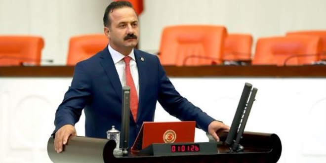 Ağıralioğlu: Bizim çocuklar tabletlerle ev yapıyor