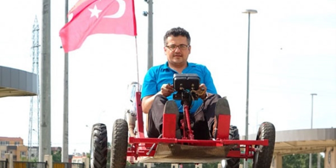Çocukluk hayali olan aracı 20 yıl sonra yaptı